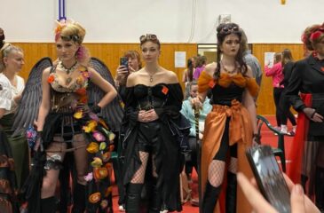 KALIBR CUP, soutěž kosmetiček a kadeřnic, modelky.