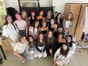 „Ukaž, co v tobě je!“soutěž pro studenty prvních ročníků oborů kos, kad, ara.