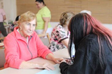 Beauty den v Alzheimer Home Zlín opět vykouzlil úsměvy